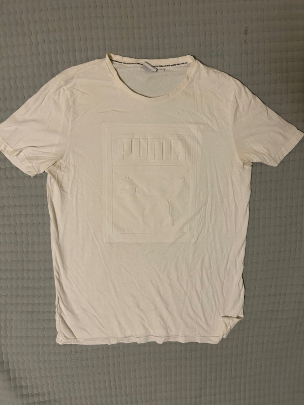 Puma Cream Tee Tonal Embossed Box Logo L